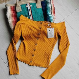 ベルシュカ(Bershka)のベルシュカ　オフショル　トップス　(カットソー(長袖/七分))