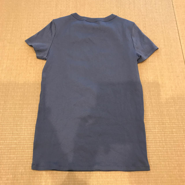 UNIQLO(ユニクロ)のユニクロ　Tシャツ　Mサイズ レディースのトップス(Tシャツ(半袖/袖なし))の商品写真