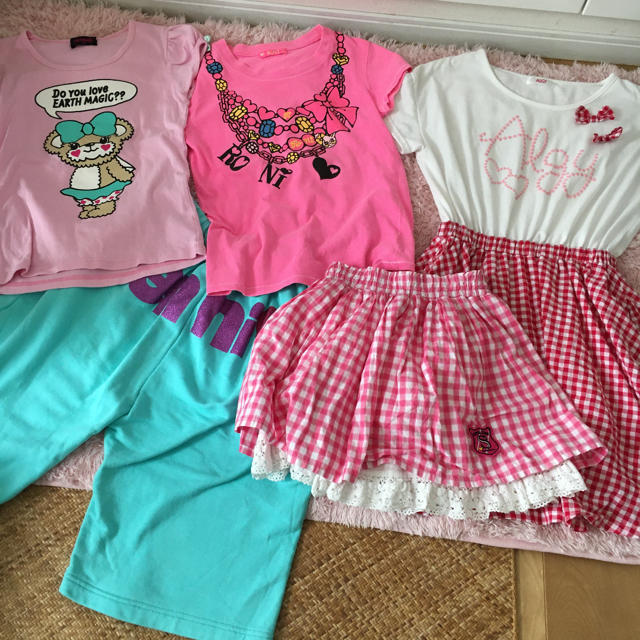 EARTHMAGIC(アースマジック)のアースマジック   キッズ/ベビー/マタニティのキッズ服女の子用(90cm~)(Tシャツ/カットソー)の商品写真