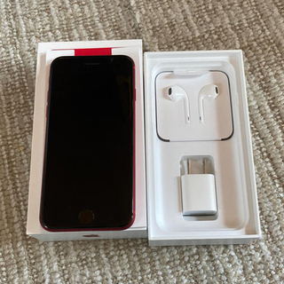 アップル(Apple)のiPhone SE2 (第2世代) 本体 RED 128GB simフリー(携帯電話本体)