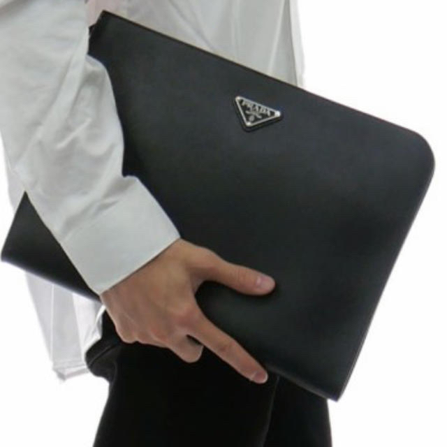 PRADA(プラダ)のプラダ　クラッチバッグ/セカンドバッグ メンズのバッグ(セカンドバッグ/クラッチバッグ)の商品写真