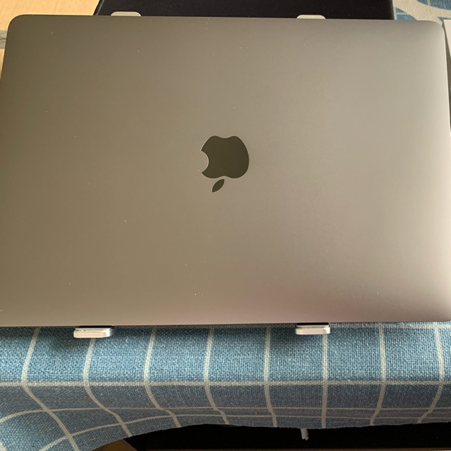 【美品】MacBook Pro 2020 13インチ(充放電回数：6回)