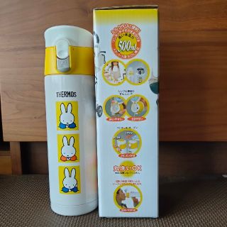 サーモス(THERMOS)の調乳用ステンレスボトル (水筒)