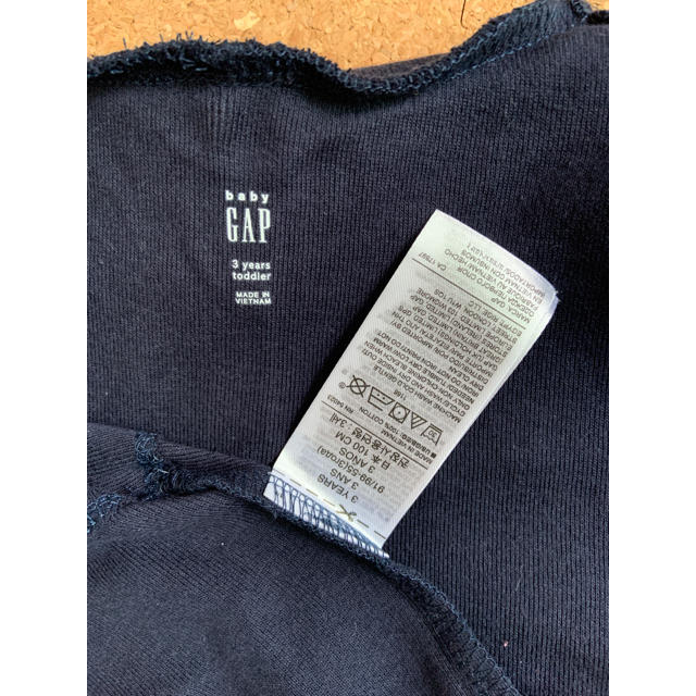 babyGAP(ベビーギャップ)のbaby GAP タートルネックT キッズ/ベビー/マタニティのキッズ服男の子用(90cm~)(Tシャツ/カットソー)の商品写真