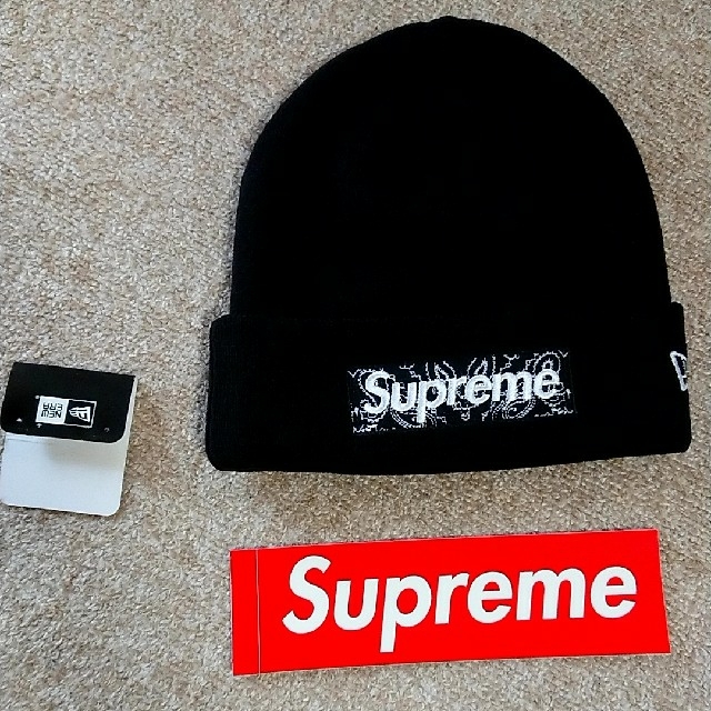 Supreme(シュプリーム)のSupreme New Era Box Logo バンダナ ビーニー ニット帽 メンズの帽子(ニット帽/ビーニー)の商品写真