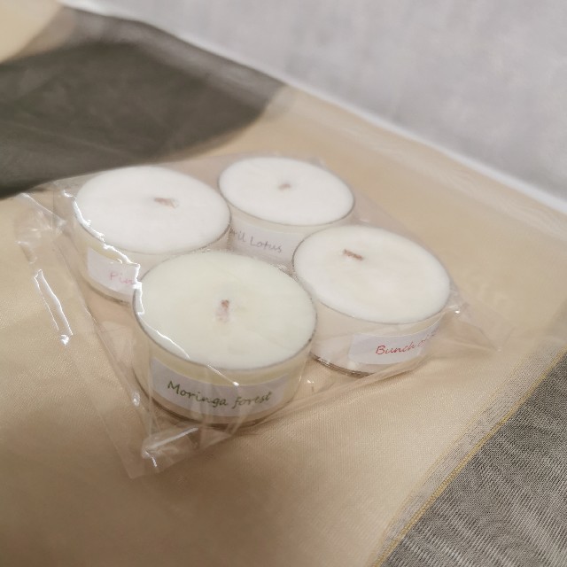 SHINee(シャイニー)の『 LIFLA 』SOY CANDLE  お試し品 4つセット コスメ/美容のリラクゼーション(キャンドル)の商品写真