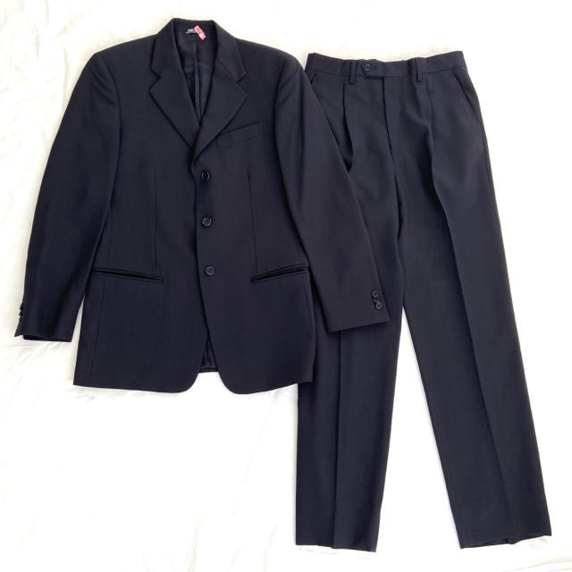 ARMANI COLLEZIONI(アルマーニ コレツィオーニ)のARMANI COLLEZIONIスーツ 濃紺 サイズ46 アルマーニスーツ メンズのスーツ(セットアップ)の商品写真