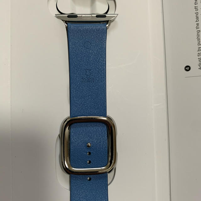 Apple Watch(アップルウォッチ)のApple Watch 40mm 純正バックル メンズの時計(レザーベルト)の商品写真