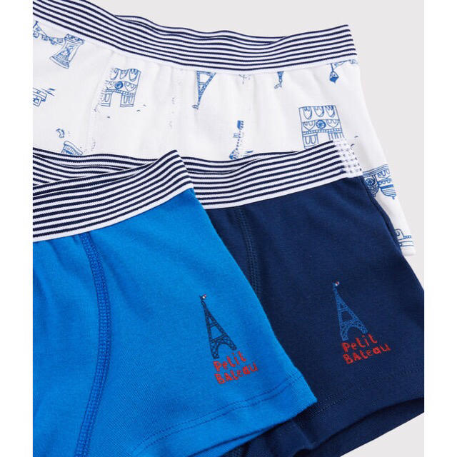 PETIT BATEAU(プチバトー)の新品  プチバトー  トランクス  8ans  新作 キッズ/ベビー/マタニティのキッズ服男の子用(90cm~)(下着)の商品写真