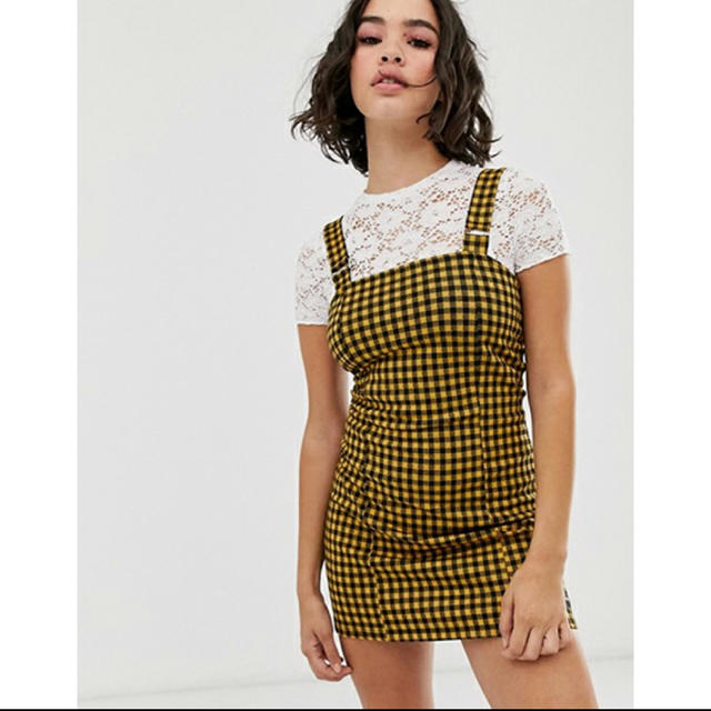 Bershka(ベルシュカ)の★新品★ベルシュカ　レディース　ワンピース　送料込み レディースのワンピース(ミニワンピース)の商品写真