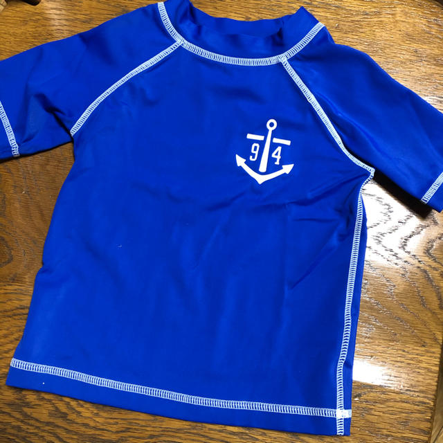 Old Navy(オールドネイビー)のラッシュガード キッズ/ベビー/マタニティのキッズ服男の子用(90cm~)(水着)の商品写真