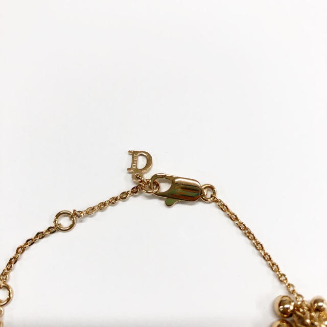 Dior(ディオール)のDior ディオール　ブレスレット　モチーフ　ゴールド レディースのアクセサリー(ブレスレット/バングル)の商品写真