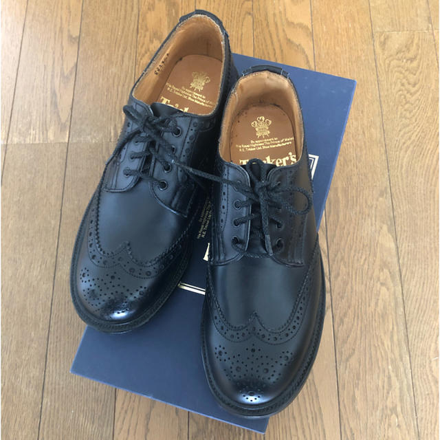 Trickers(トリッカーズ)の〈トリッカーズ〉レースアップシューズ　ブラック　24.5cm ※新品 レディースの靴/シューズ(ローファー/革靴)の商品写真