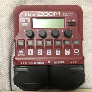 zoom B1 four(ベースエフェクター)