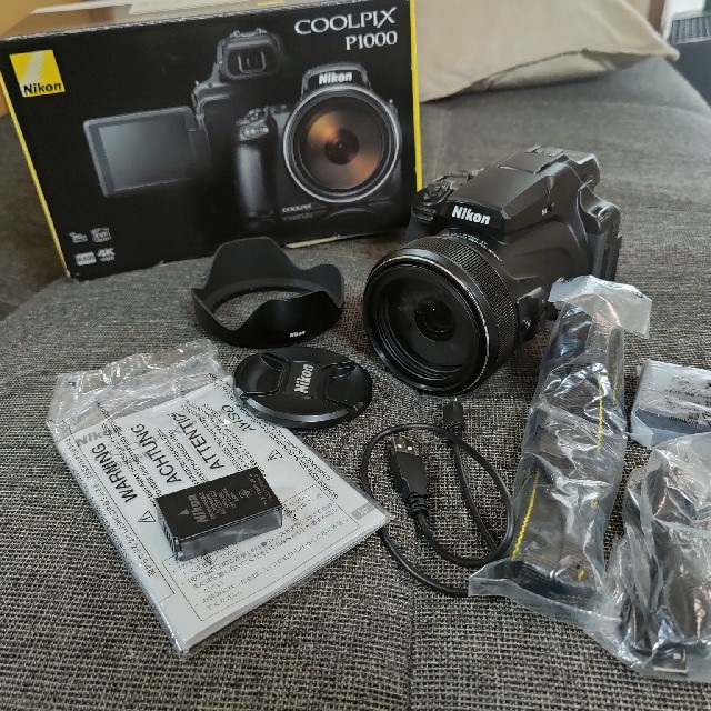 Nikon COOLPIX P1000　ニコン