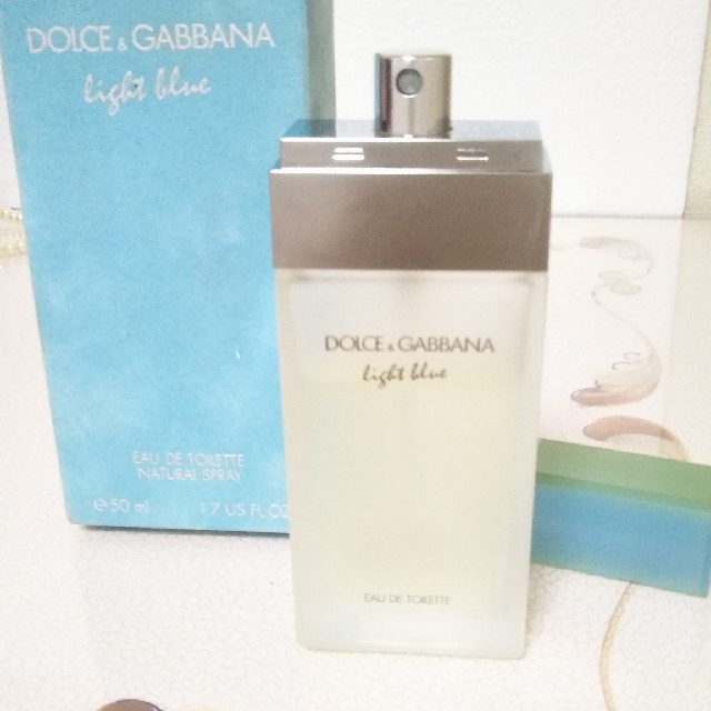 DOLCE&GABBANA(ドルチェアンドガッバーナ)のMae  chan様専用　ドルチェ&ガッバーナ香水　50ml　 コスメ/美容の香水(香水(女性用))の商品写真