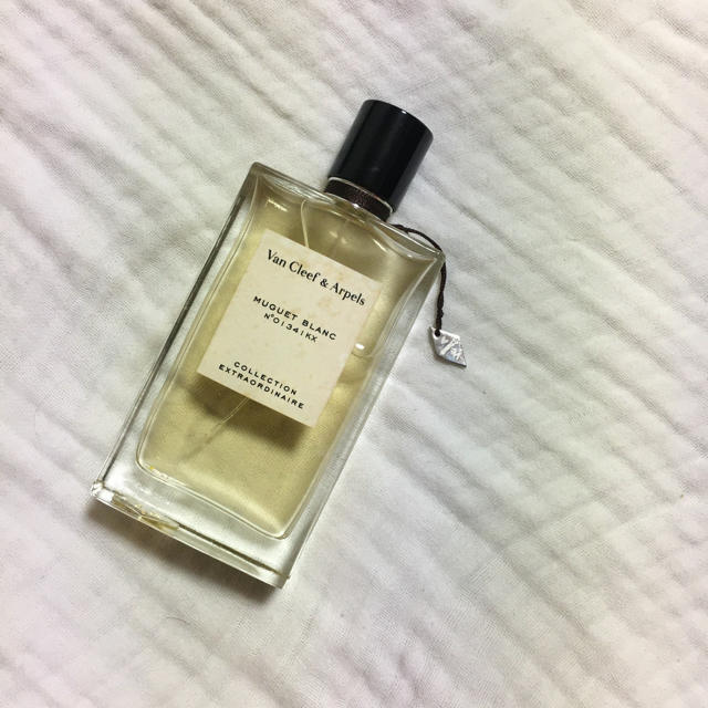 Van Cleef & Arpels(ヴァンクリーフアンドアーペル)の〈ヴァンクリーフ&アーペル〉オードパルファム 75ml コスメ/美容の香水(香水(女性用))の商品写真