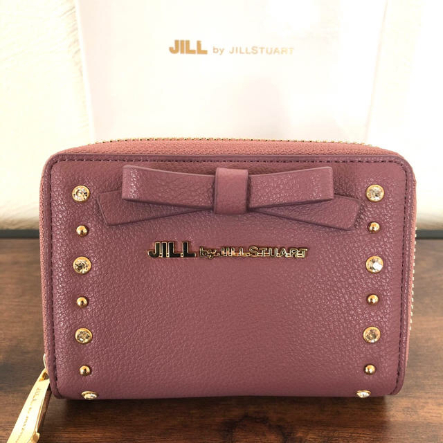 JILL by JILLSTUART(ジルバイジルスチュアート)のJILL by JILLSTUARTアクトレスウォレット　財布　ジルスチュアート レディースのファッション小物(財布)の商品写真