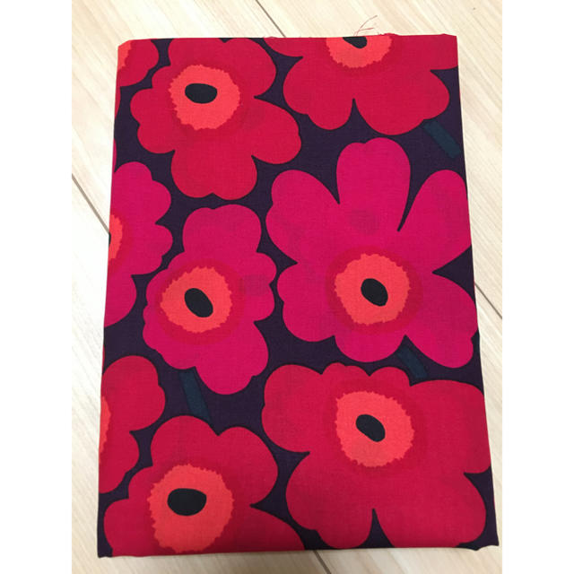 marimekko(マリメッコ)のRuRu様⭐︎マリメッコ 生地 ハンドメイドの素材/材料(生地/糸)の商品写真