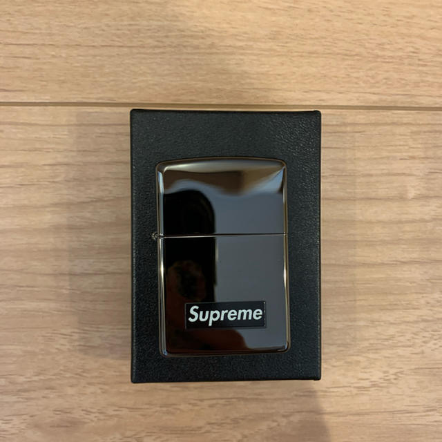 Supreme zippo デッドストック 新品未使用