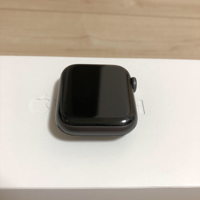 Apple Watch(アップルウォッチ)のApple Watch 4series GPS 40mm 本体 メンズの時計(腕時計(デジタル))の商品写真