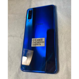 Galaxy  A7   ブルー　ほぼ新品(スマートフォン本体)