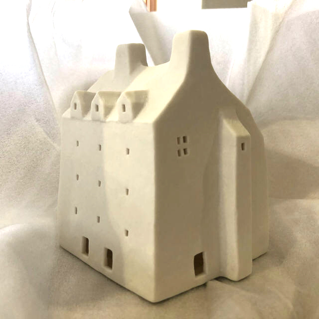 atelje Rund Smahus アトリエルンド スモーヒュース atelje Rund Smahus アトリエルンド スモーヒュース