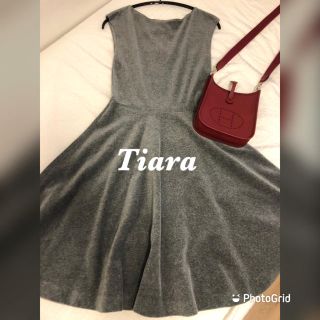 ティアラ(tiara)の専用♡メルローズ系列　tiara ベロアワンピース(ひざ丈ワンピース)