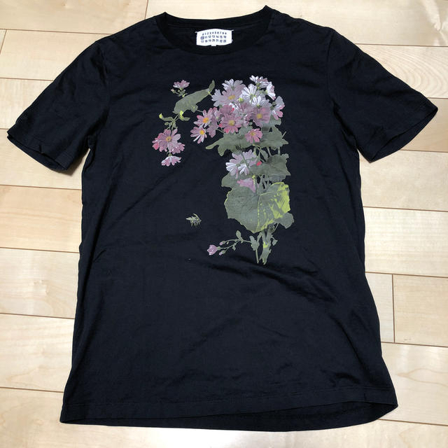 Maison Martin Margiela(マルタンマルジェラ)の【chiiiiii様専用】マルジェラ花柄Tシャツ&白リネンパンツセット メンズのトップス(Tシャツ/カットソー(半袖/袖なし))の商品写真