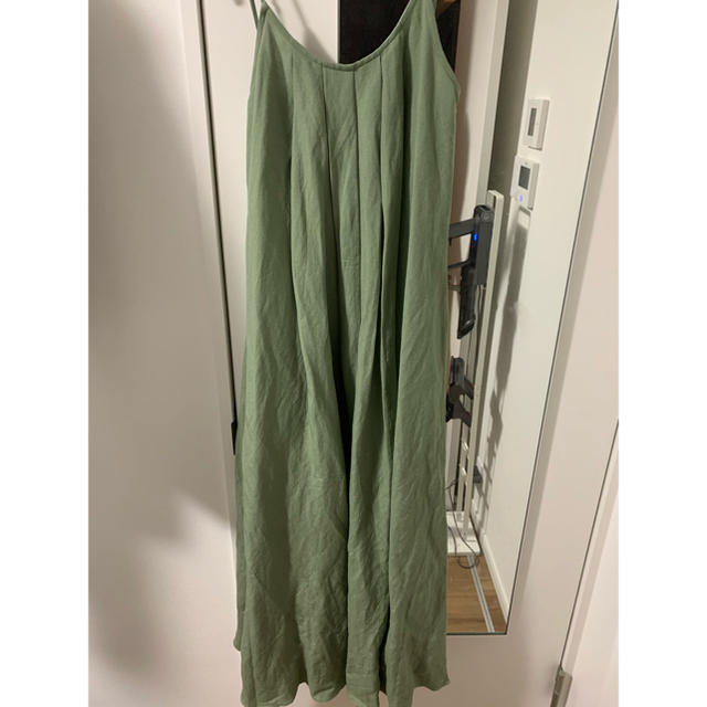 ALEXIA STAM(アリシアスタン)のALEXIASTAM Linen Summer Maxi Dress Khaki レディースのワンピース(ロングワンピース/マキシワンピース)の商品写真