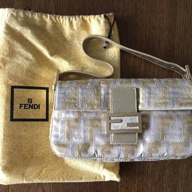 レディース【FENDI 】バゲット