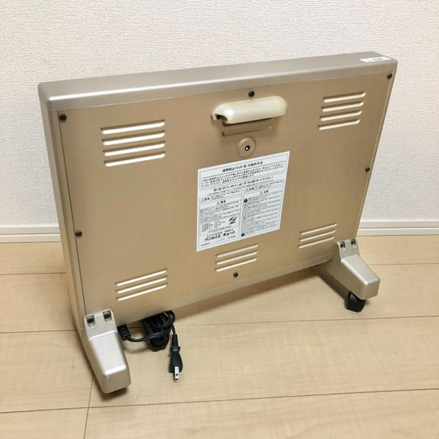 ボビ様専用 サンルミエ　キュート　遠赤外線ヒーター　E800LS ② スマホ/家電/カメラの冷暖房/空調(電気ヒーター)の商品写真