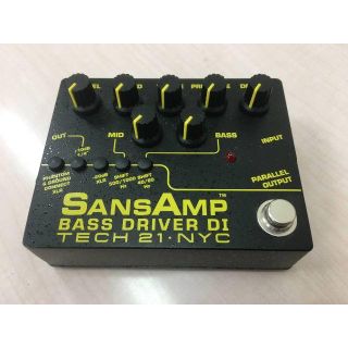 ボス(BOSS)のTECH21 SANSAMP BASS DRIVER DI V2 サンズアンプ(ベースエフェクター)