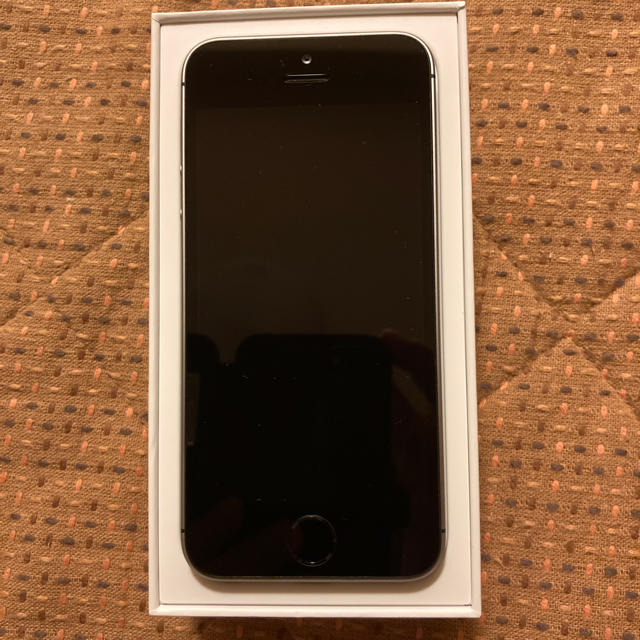 美品　SIMフリー　iPhoneSE（初代）32GB MP822J/A 2