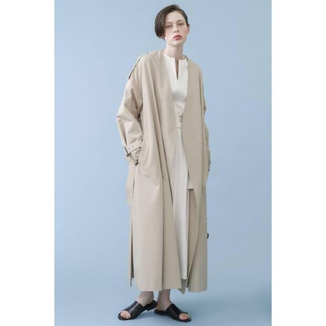 新品】ebure / コットンギャバジントレンチコート ノーカラーフレア