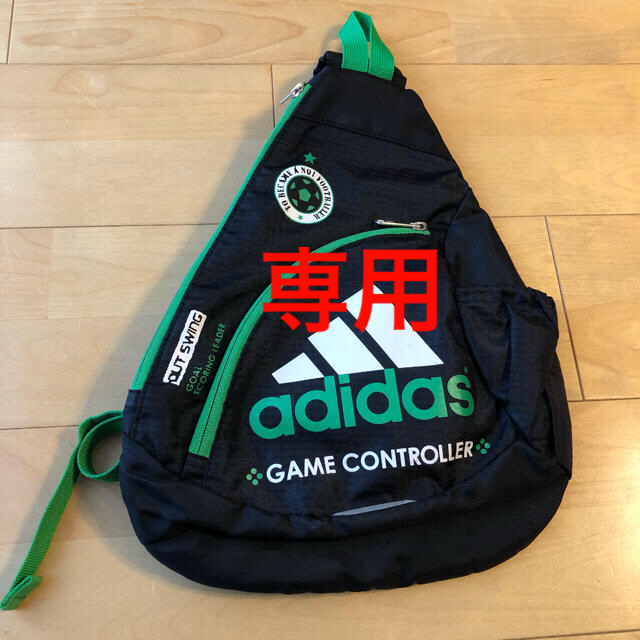 adidas(アディダス)の炎のエース様専用☆アディダス adidas ショルダーバッグ 斜め掛け キッズ/ベビー/マタニティのこども用バッグ(その他)の商品写真