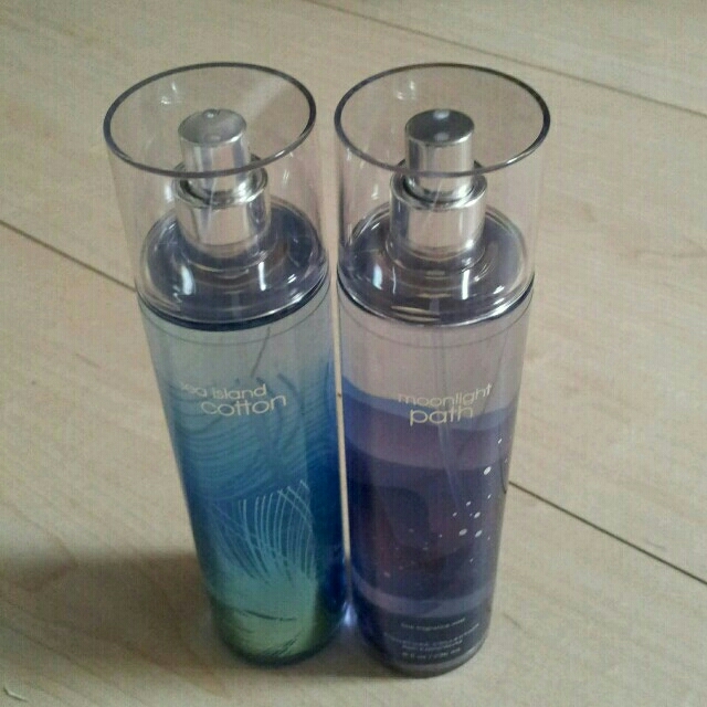 Bath & Body Works(バスアンドボディーワークス)のBlack様専用☆フレングラスミスト コスメ/美容の香水(香水(女性用))の商品写真