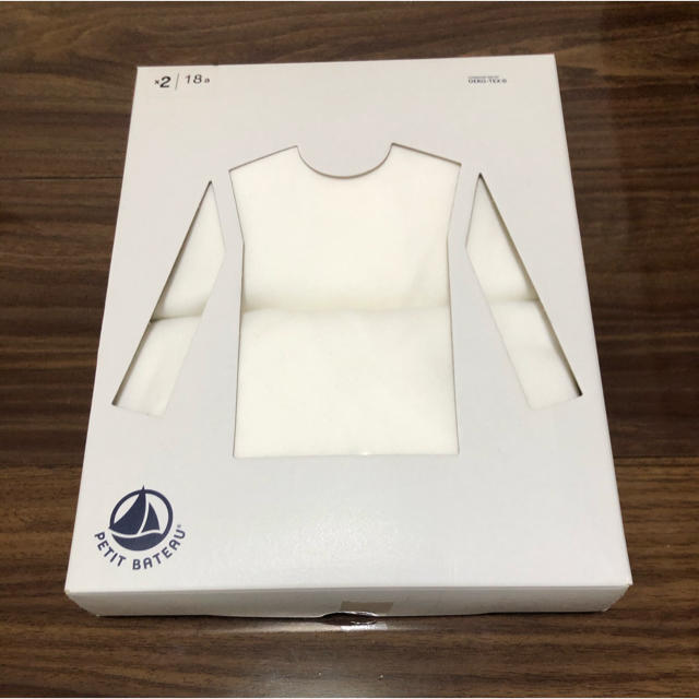 PETIT BATEAU(プチバトー)のプチバトー　新品長袖Tシャツ2枚組　Mサイズ/16ans レディースのトップス(Tシャツ(長袖/七分))の商品写真