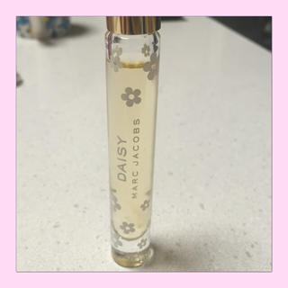 マークジェイコブス(MARC JACOBS)のマークジェイコブス♡DAISY♡(香水(女性用))