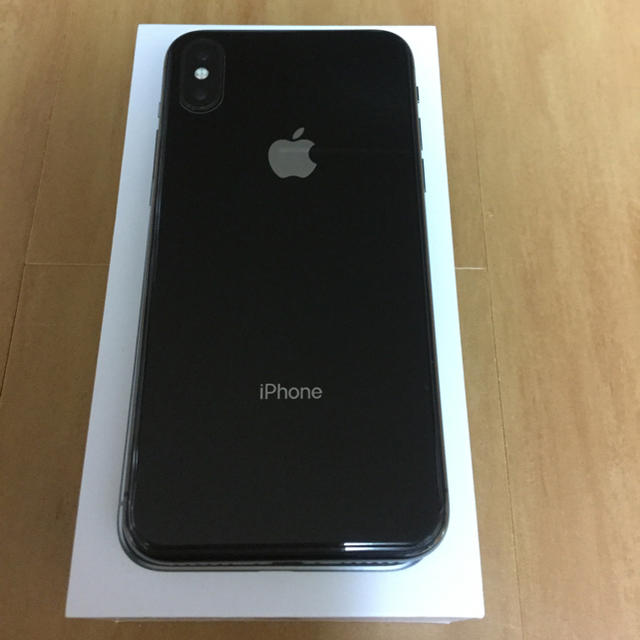 【超美品】iPhoneX 256GB docomo