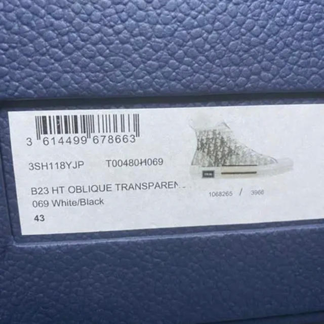 DIOR HOMME(ディオールオム)の新品！20ss  Dior B23 Oblique ハイカット スニーカー　43 メンズの靴/シューズ(スニーカー)の商品写真