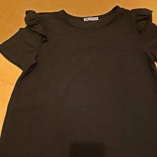 ザラ(ZARA)のZARA♥️新品今季秋冬フリルTシャツ(Tシャツ(半袖/袖なし))