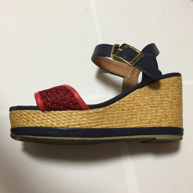 WEGO(ウィゴー)の赤×ネイビー♡ウェッジソールサンダル レディースの靴/シューズ(サンダル)の商品写真