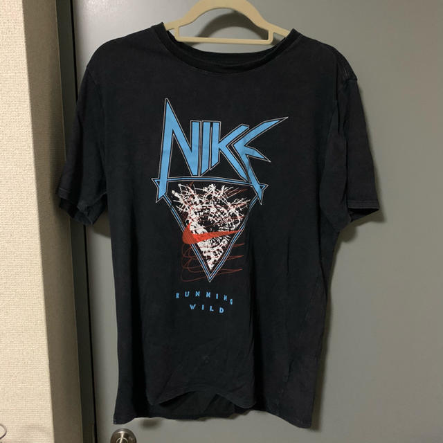 NIKE(ナイキ)のNike バンドTシャツ L メンズのトップス(Tシャツ/カットソー(半袖/袖なし))の商品写真