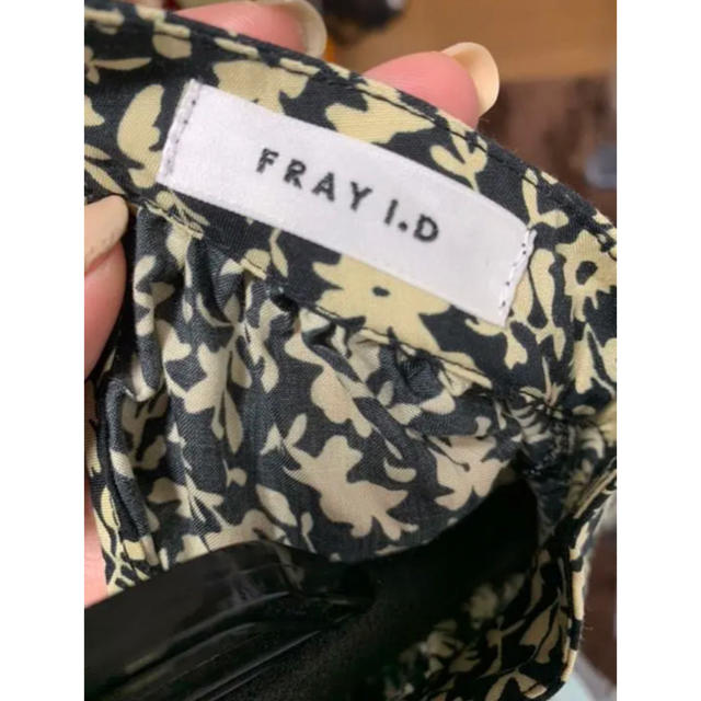 FRAY I.D(フレイアイディー)の専用❁FRAY.IDブラウス トップス レディースのトップス(シャツ/ブラウス(長袖/七分))の商品写真