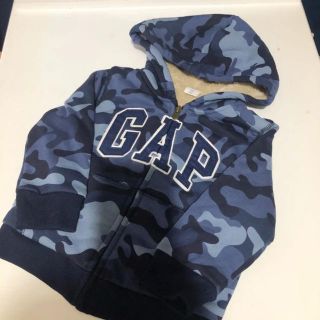 ベビーギャップ(babyGAP)のベビーギャップ　迷彩柄パーカー　100cm(ジャケット/上着)