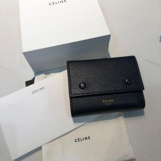 CELINE(財布 ・ ブルー・ネイビー/青色系)のフリマアイテム一覧 CELINE(財布 ・ ブルー・ネイビー/青色系)のフリマアイテム一覧