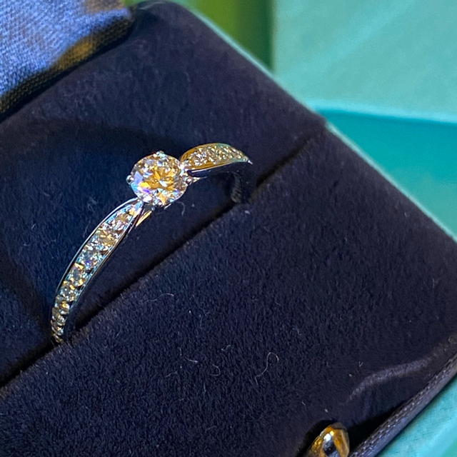 Tiffany & Co.(ティファニー)のフローズン様専用*.·.。゜Tiffany ダイヤモンドリング0.22ct レディースのアクセサリー(リング(指輪))の商品写真