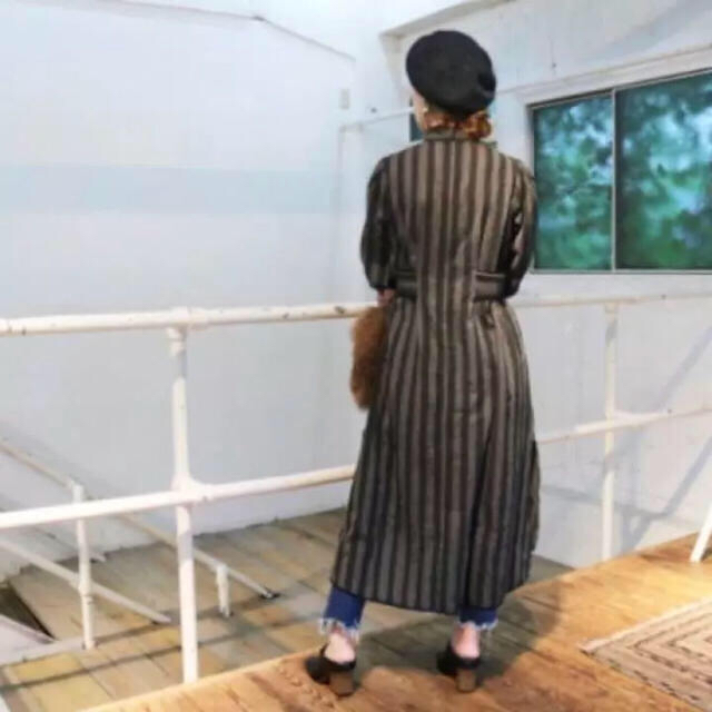 TODAYFUL(トゥデイフル)のStripe Jacquard Dress 38 カーキ ストライプ レディースのワンピース(ロングワンピース/マキシワンピース)の商品写真