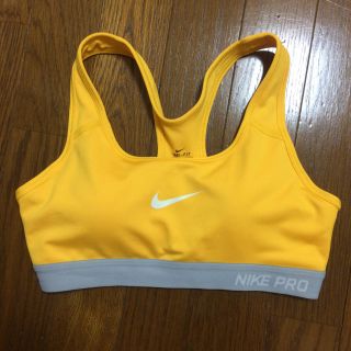 ナイキ(NIKE)のナイキスポーツブラ(ブラ)